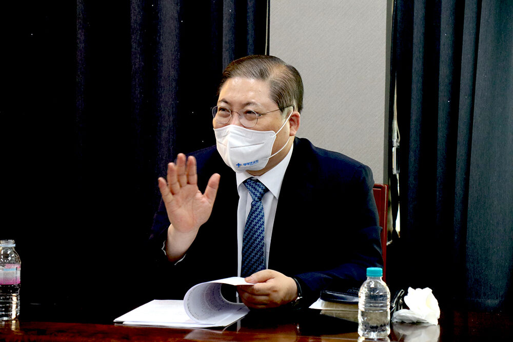 소강석 목사 사본.jpg
