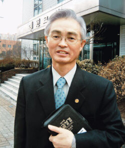 대표 이억주 목사(5).jpg