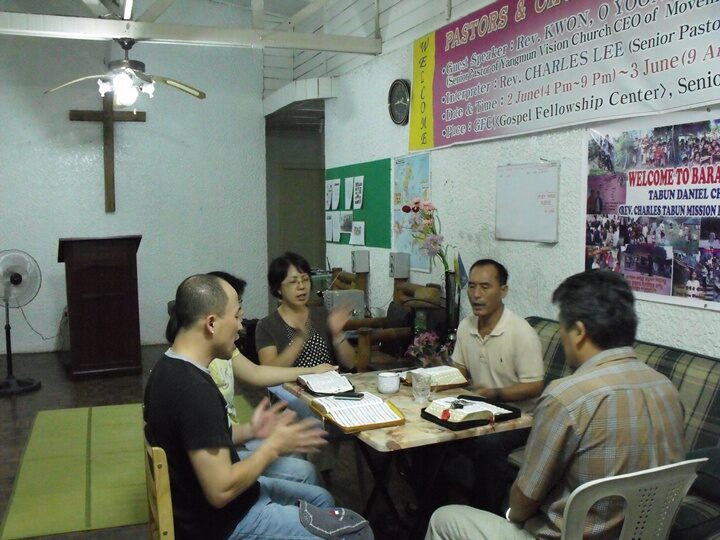100103Phil Br Prayer mt11.jpg