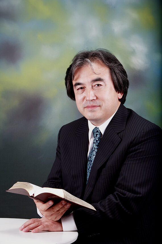 엄영수목사2.jpg