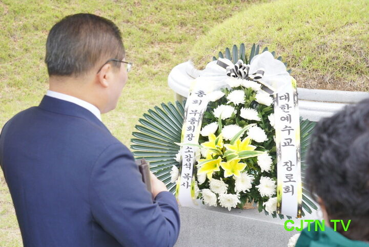 10월 첫주 소강석 목사 목양칼럼-1.jpg