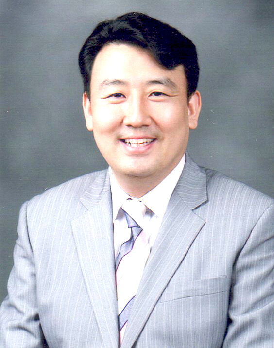 2 목양칼럼 조영만 목사(시온교회).jpg