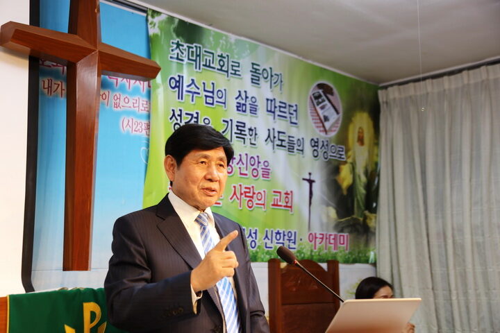268A0973-01.jpg