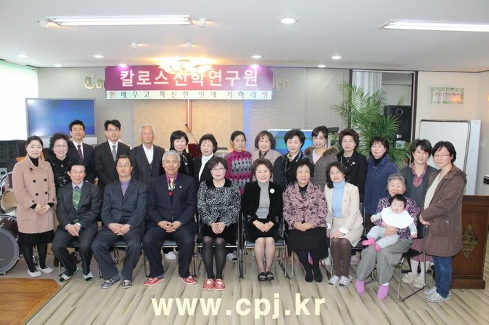 칼로스신학교개강예배 037-001 복사.jpg
