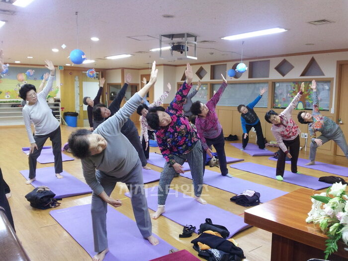 신 청춘2.jpg