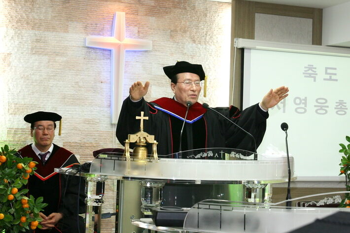 퓨리탄신대졸업004.jpg