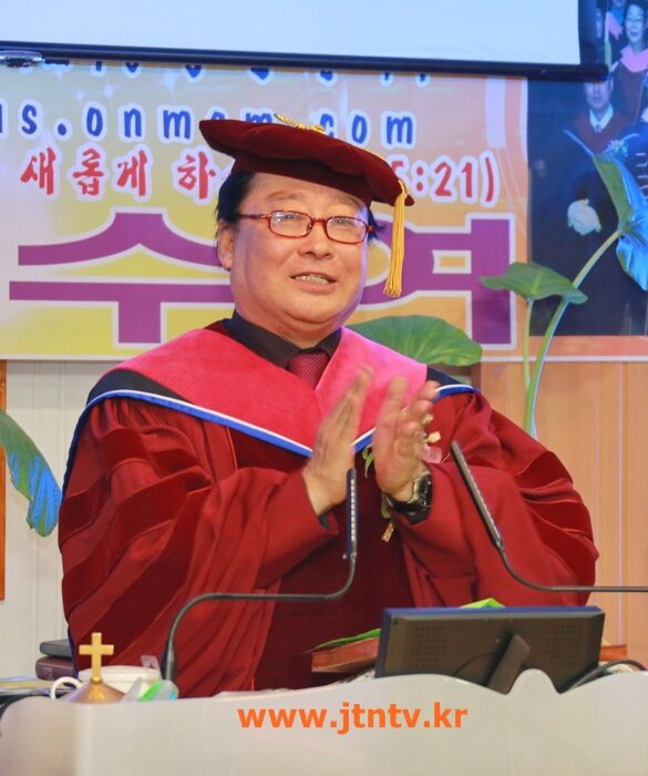 대학원장 장창윤 박사1-01.jpg