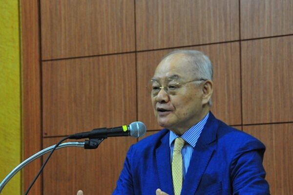 박영신 교수.jpg