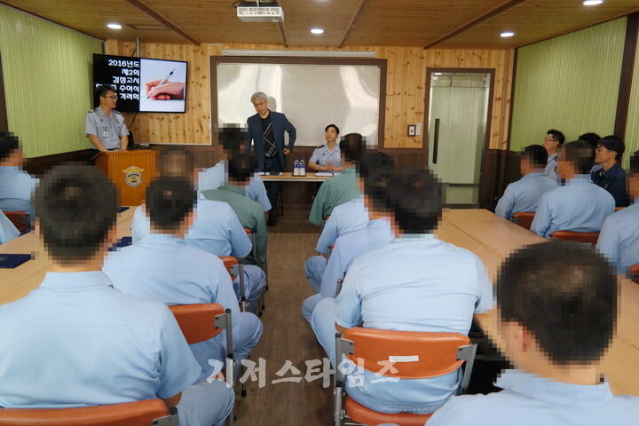 jtntv-02.jpg