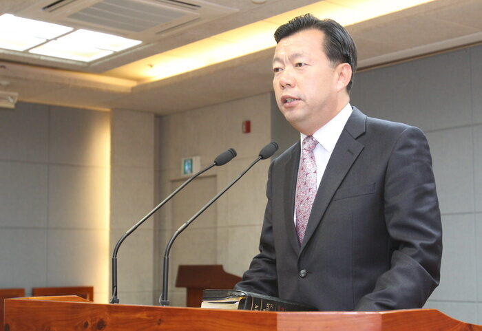 설교 조강수 목사.jpg