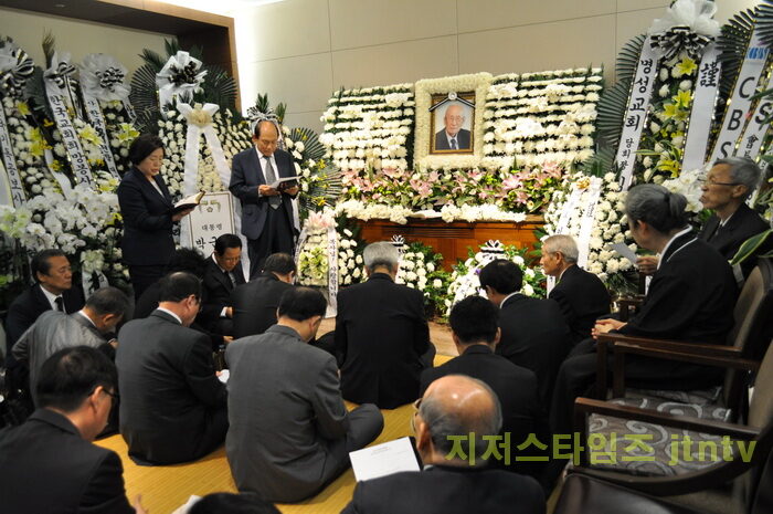 고 방지일 목사1.jpg
