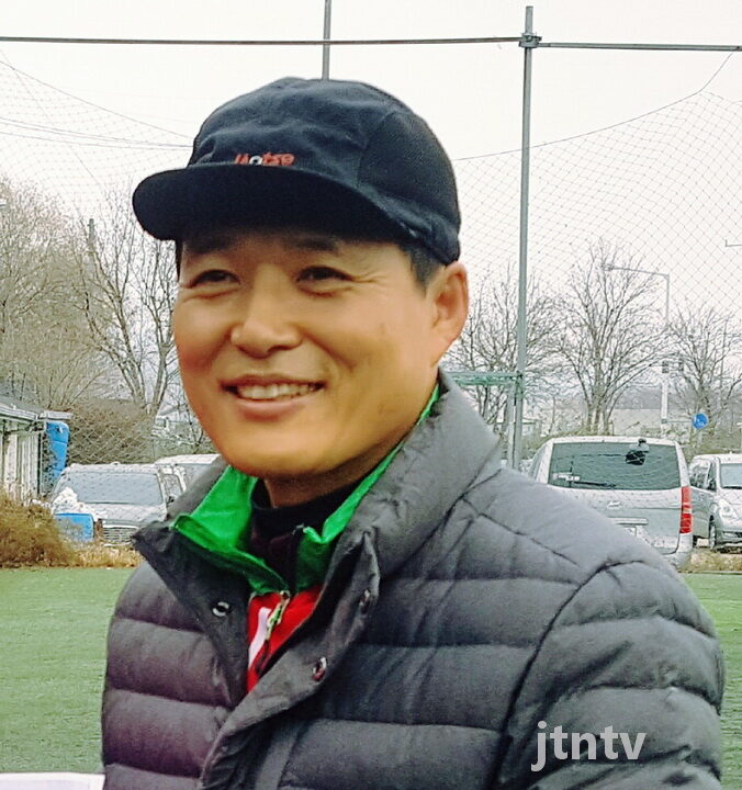비전FC 강장원 목사-03.jpg