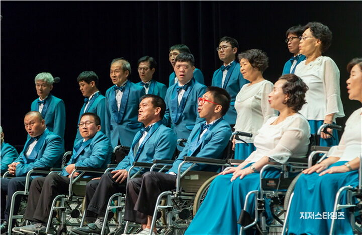 장애인합창단-01.jpg