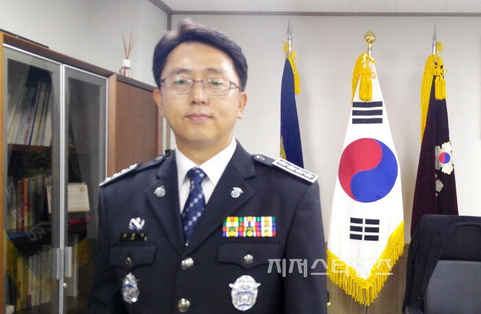 cpj-00101.jpg