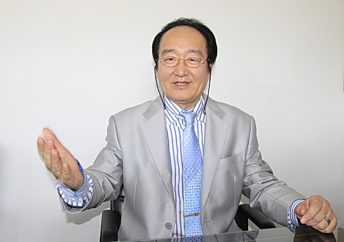 강사 전아 목사.jpg