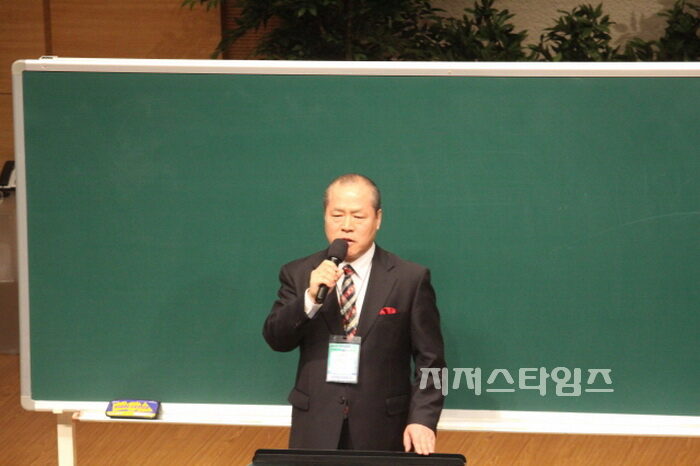 세계선교04 총회장 김송수 목사07.jpg