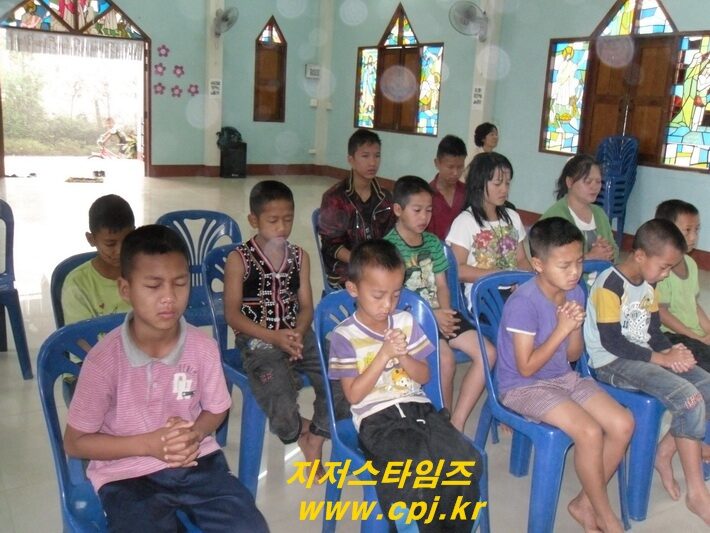 SDC10175-002 복사.jpg