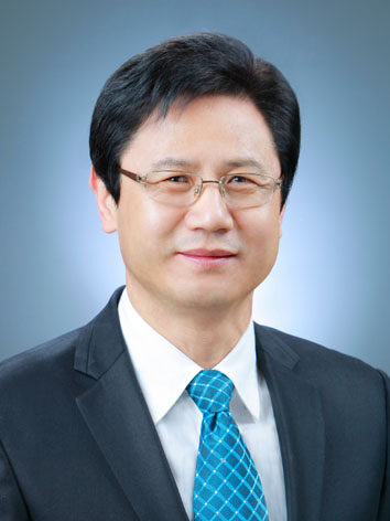 총재 이재갑 목사.jpg