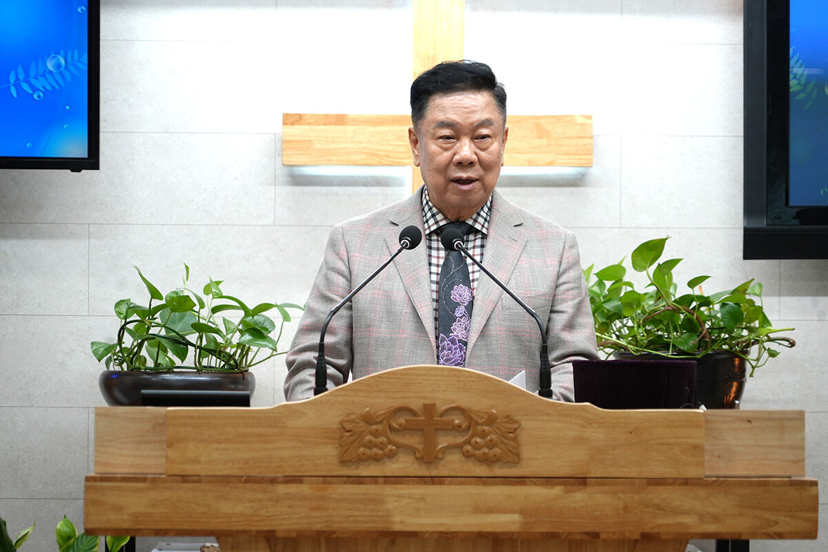 대표총재 김형통 목사.jpg