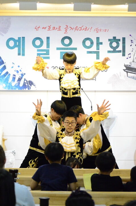 신덕교회 치어리딩팀-03.jpg