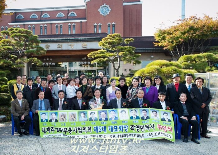 단체 사진-001.jpg