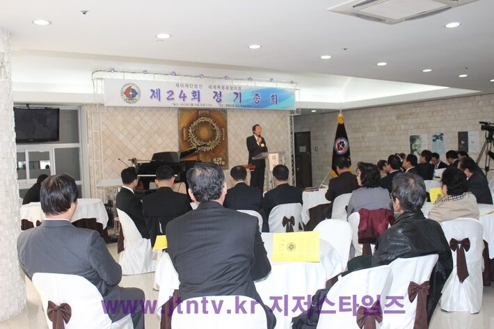세복협 설동욱목사 취임1 복사.jpg