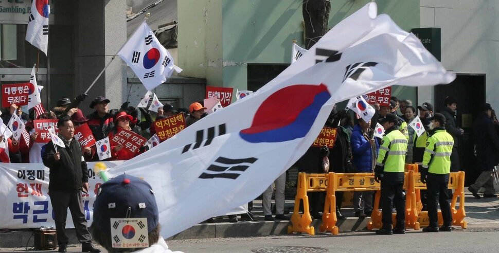 daum_gallery_photo_20170301123610 (1).jpg