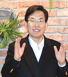 근대문화진흥원 이효상원장.JPG