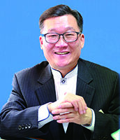 1 이사장 오종설 목사 사진.jpg