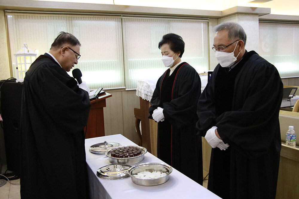 성찬식1.jpg