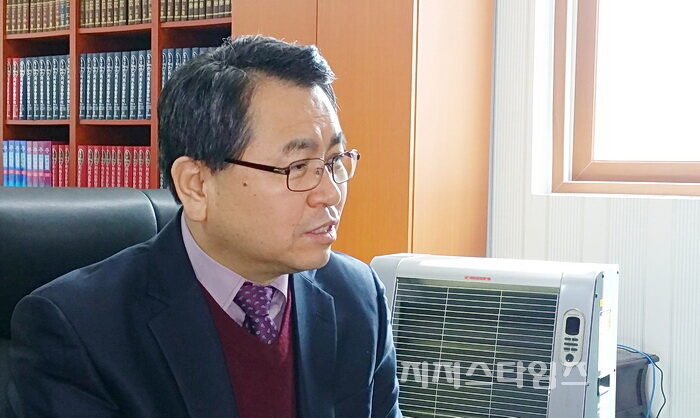 황원찬 총장01.jpg